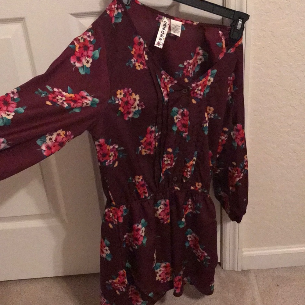 Dress - Picture 2 of 2